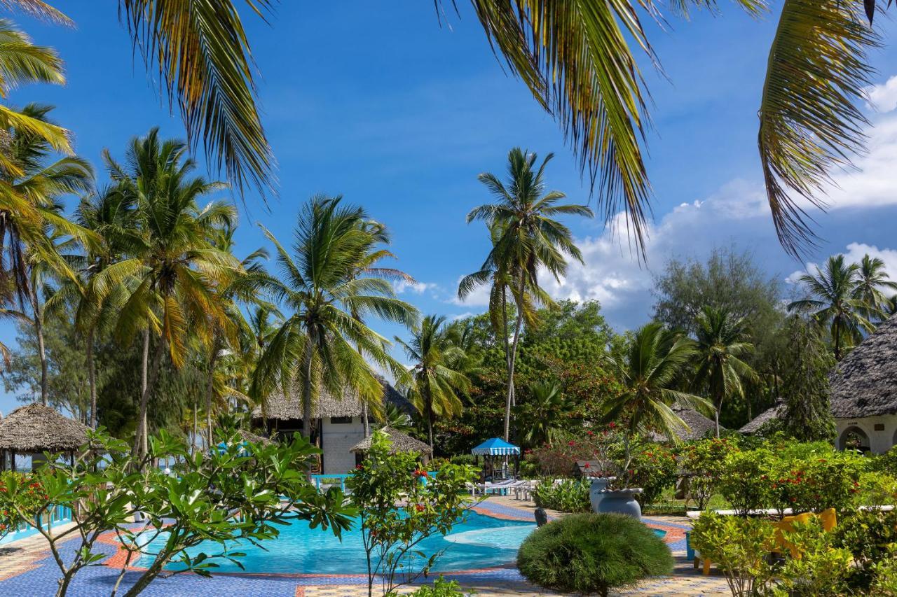F-Zeen Boutique Hotel Zanzibar Uroa Bagian luar foto