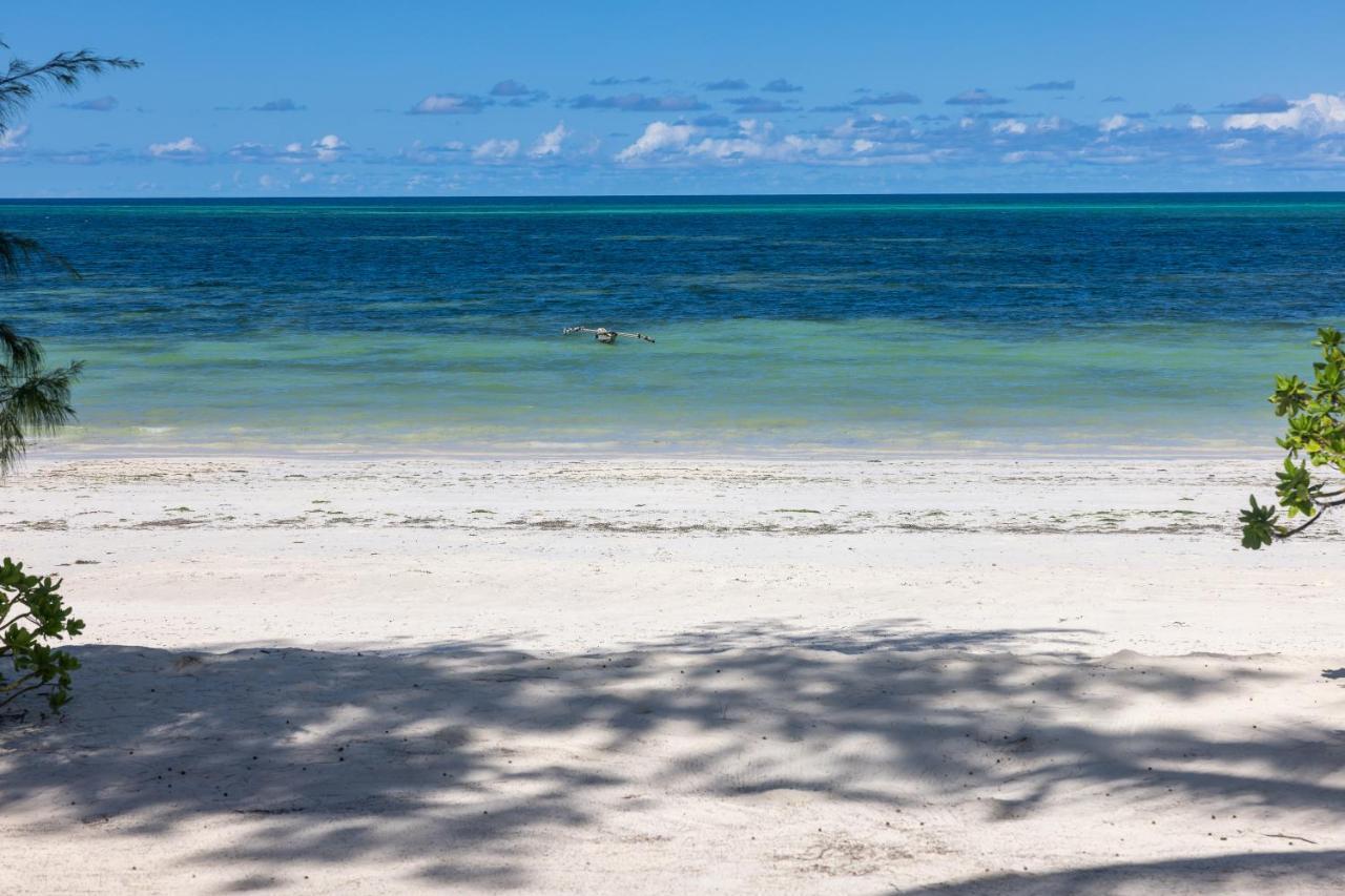 F-Zeen Boutique Hotel Zanzibar Uroa Bagian luar foto