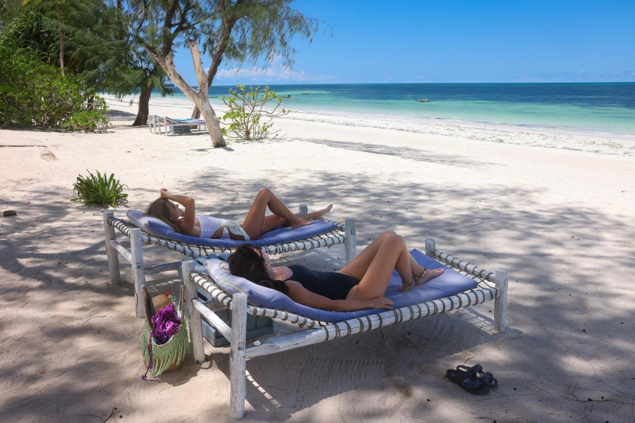 F-Zeen Boutique Hotel Zanzibar Uroa Bagian luar foto